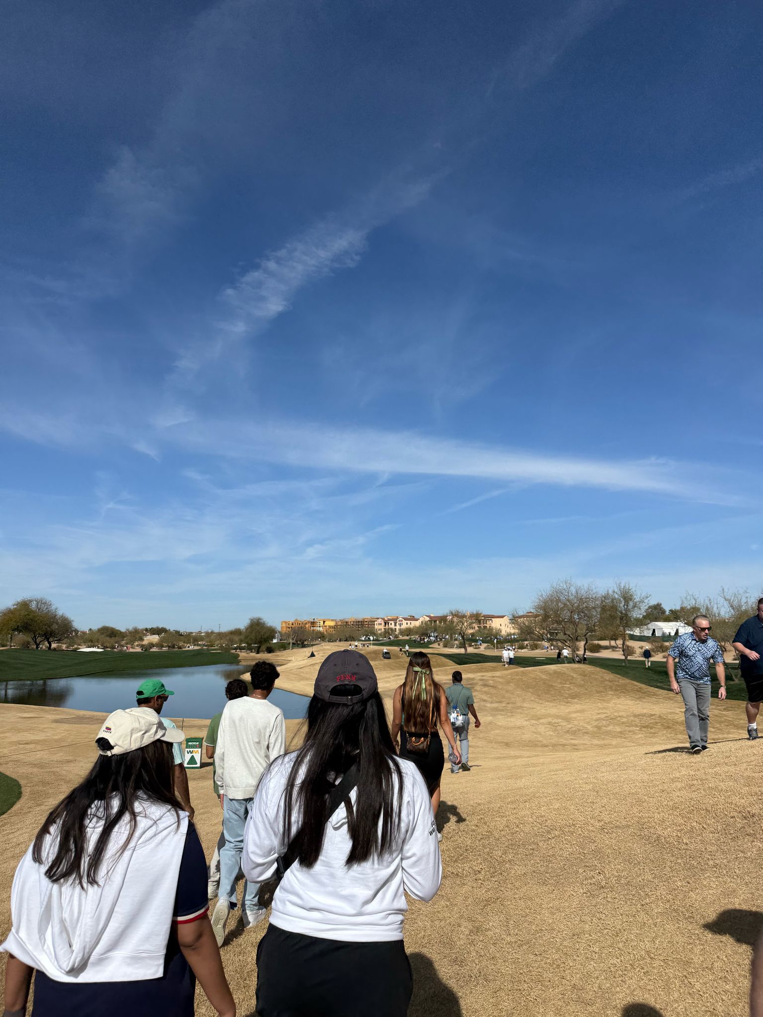 PHOTO-2025-02-11-22-00-54